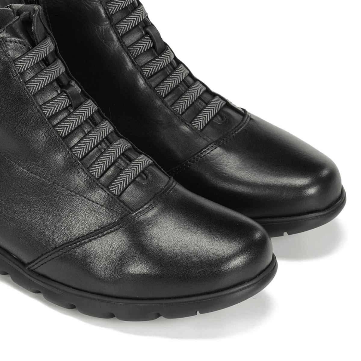 Fluchos Women's Susan Ankle Boot Sugar Black Leather - 9018051 - Tip Top Shoes of New York