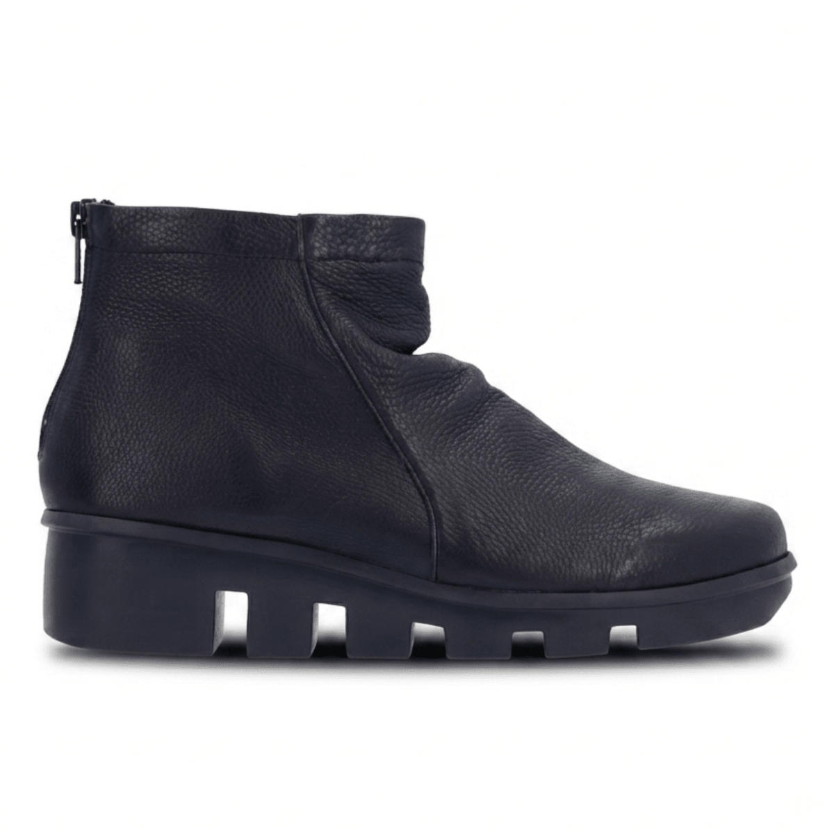 L'Amour Des Pieds Women's Hadirat Black Lamba - 9035122 - Tip Top Shoes of New York