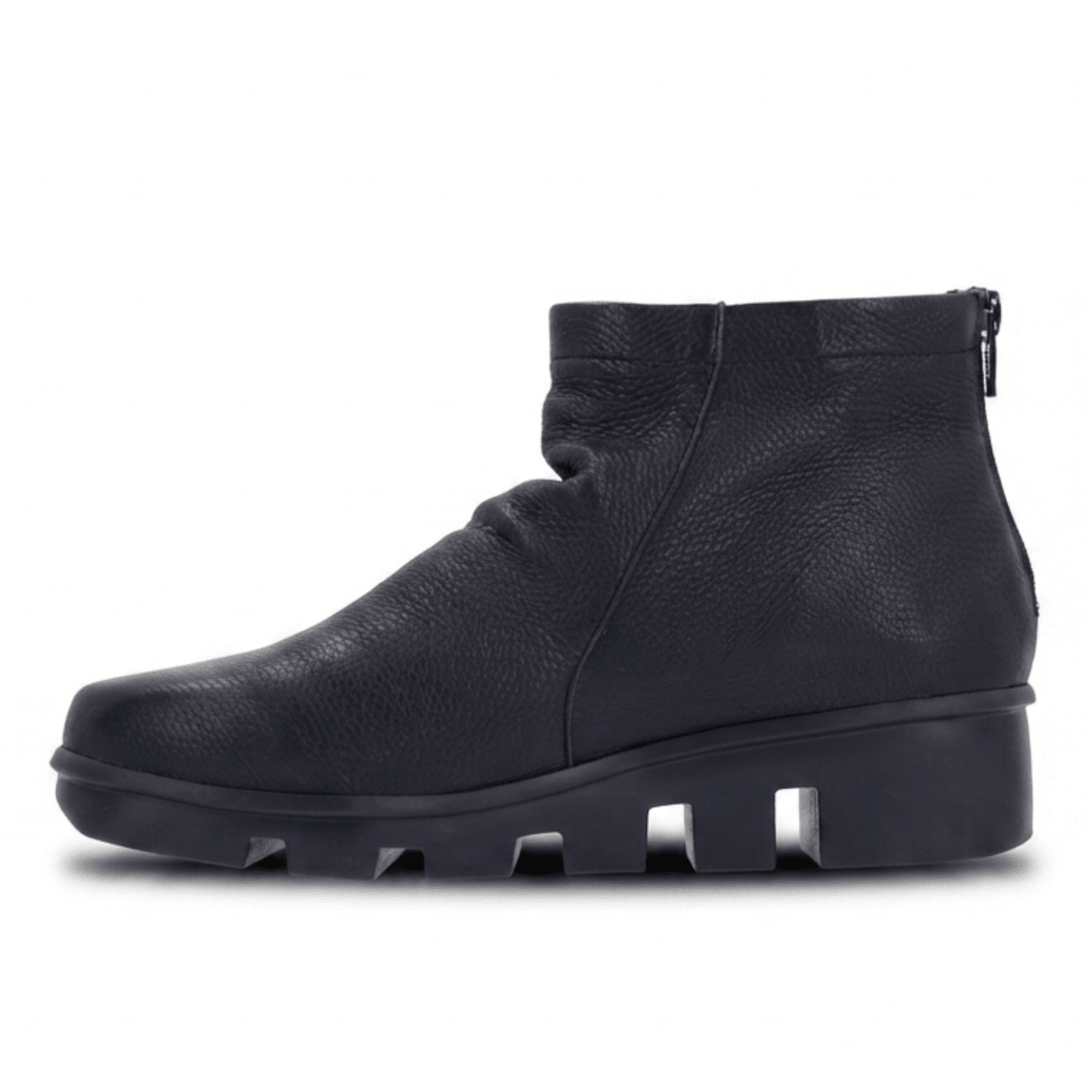 L'Amour Des Pieds Women's Hadirat Black Lamba - 9035122 - Tip Top Shoes of New York