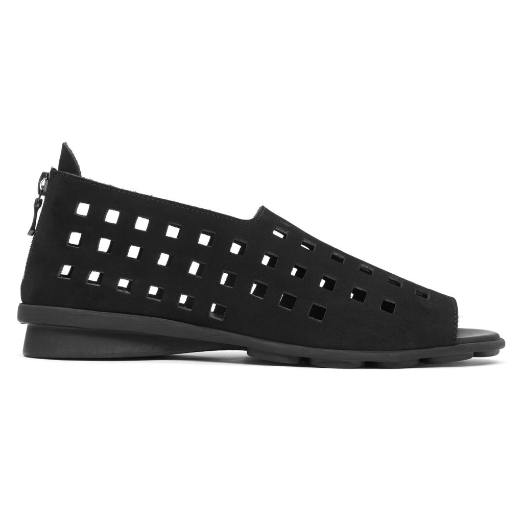 Arche Women s Drick Noir Buc Tip Top Shoes of New York