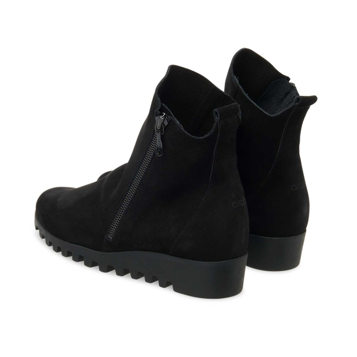 Arche Women's Lomage Black Nubuck - 3013281 - Tip Top Shoes of New York