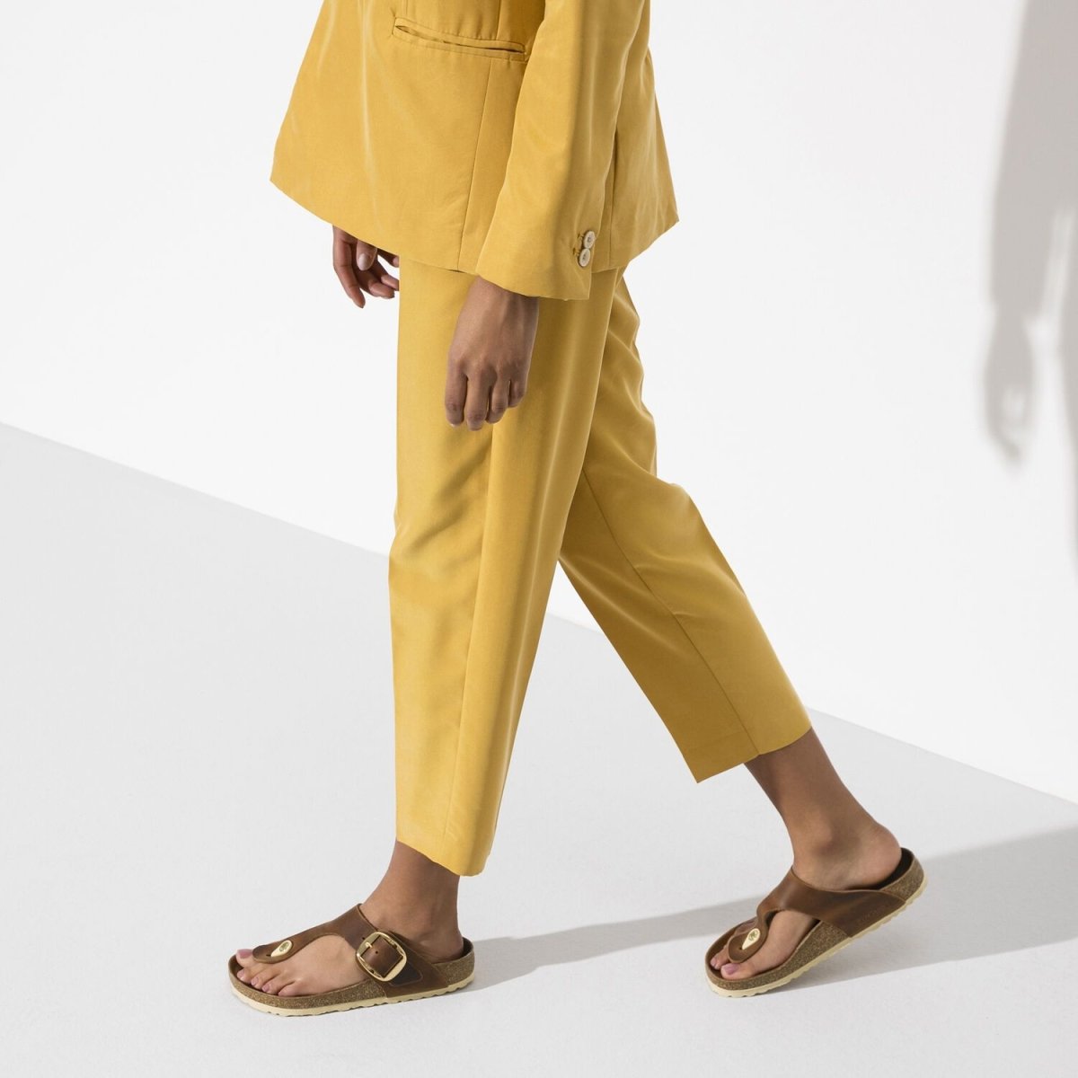 Birkenstock Women's Gizeh Big Buckle Cognac Leather - 999219 - Tip Top Shoes of New York