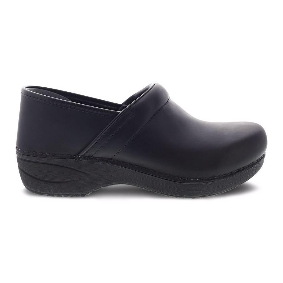 Dansko Women's XP 2.0 Black Waterproof Pull Up WIDE WIDTH - 10010787 - Tip Top Shoes of New York