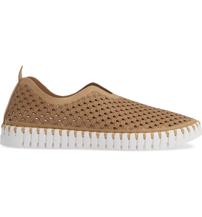 Ilse Jacobsen Women's Tulip 139 Latte Perforated - 334968 - Tip Top Shoes of New York