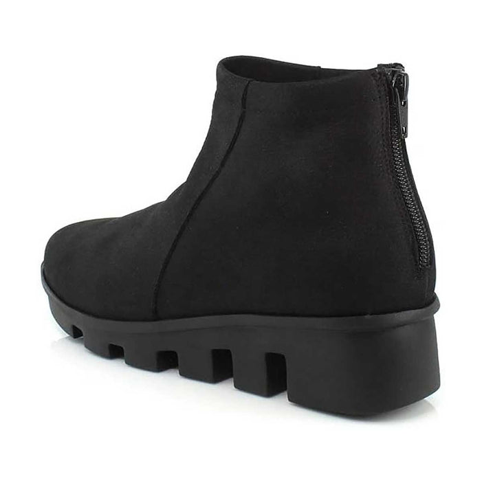 LAmour Des Pieds Women's Hadirat Black - 3014994 - Tip Top Shoes of New York