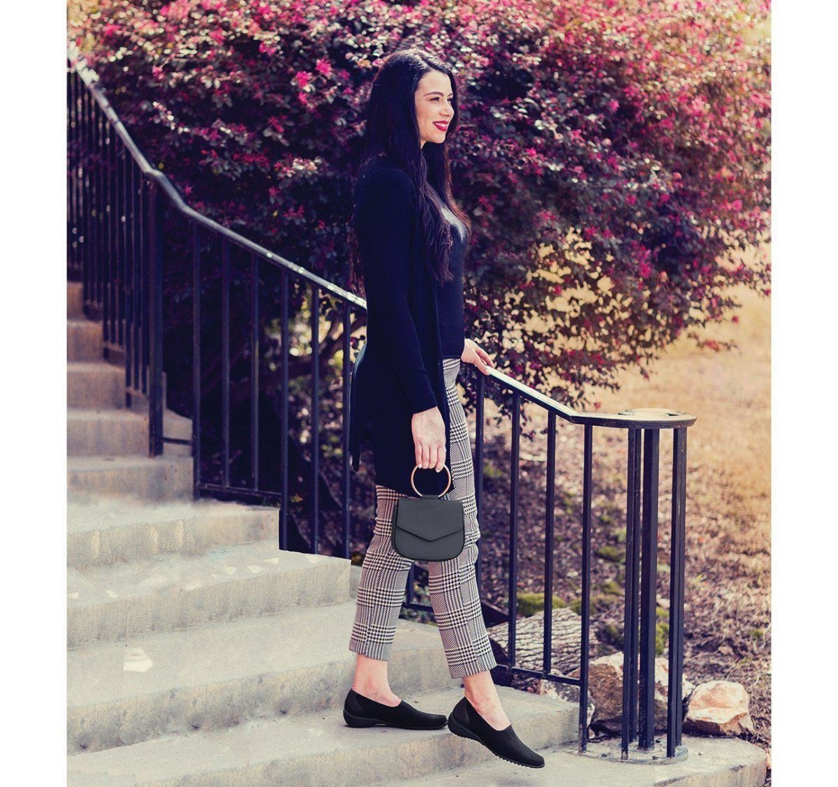 Munro Women's Traveler Black Fabric - 406288603023 - Tip Top Shoes of New York