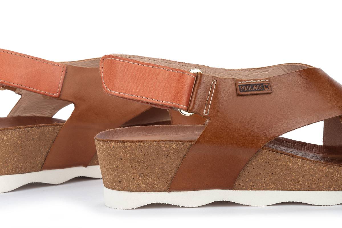 Pikolinos Women's Mahon Brandy Leather - 3000726 - Tip Top Shoes of New York